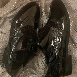 Vionic Hadley Oxford Shoes Women Size 9 Black Patent Leather NWOB